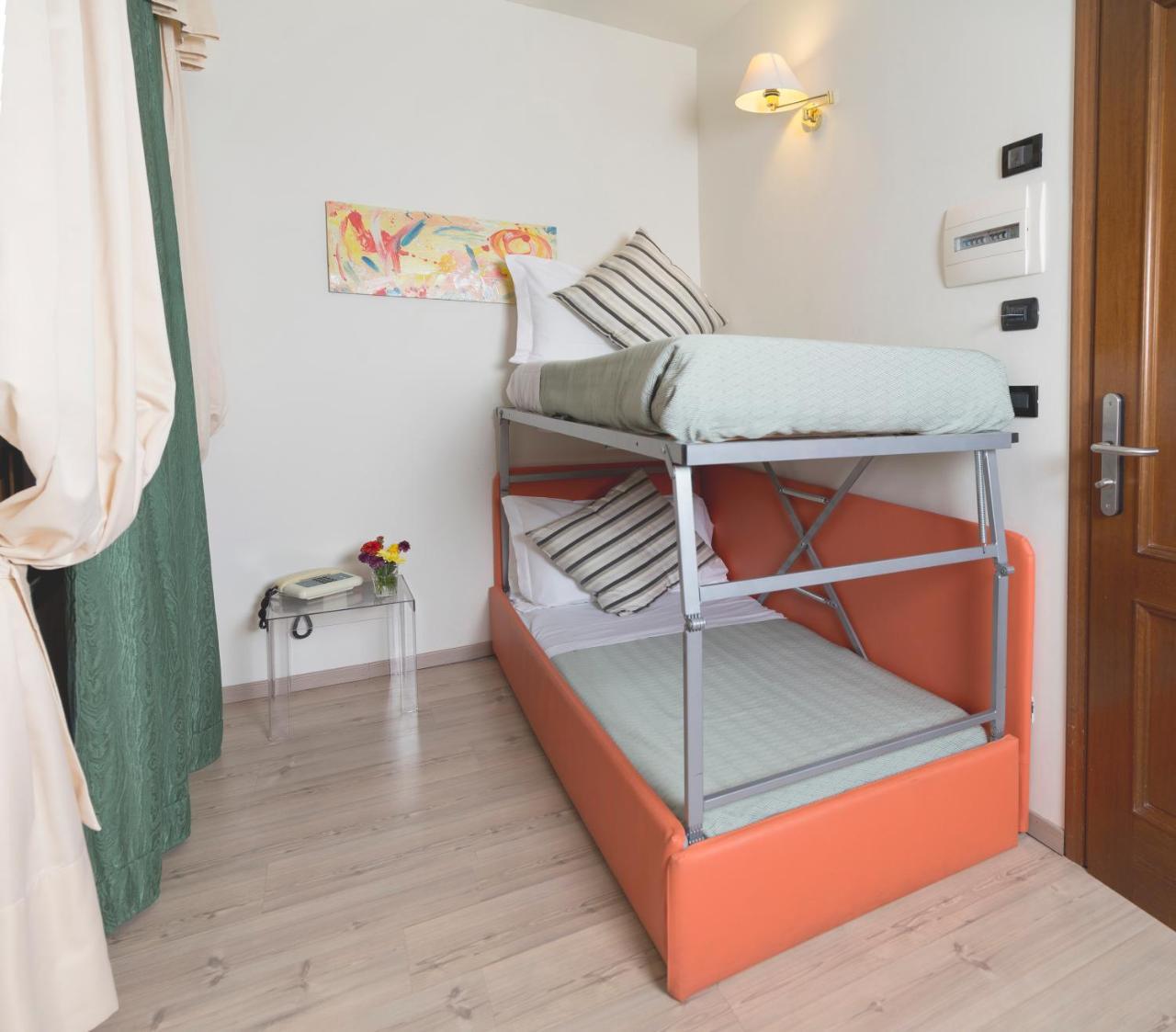 Hotel Bixio Lido di Camaiore Esterno foto